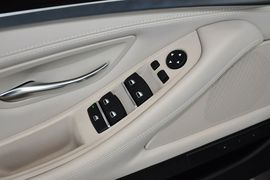 2014款宝马525Li豪华设计套装