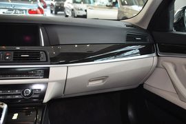 2014款宝马525Li豪华设计套装