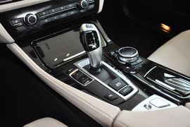 2014款宝马525Li豪华设计套装
