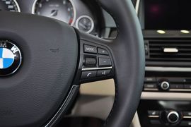 2014款宝马525Li豪华设计套装