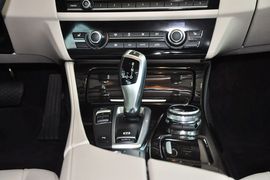 2014款宝马525Li豪华设计套装