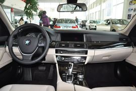 2014款宝马525Li豪华设计套装