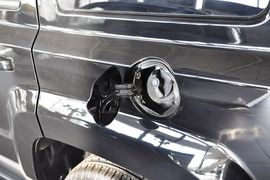 2014款Jeep自由客2.4L豪华导航版