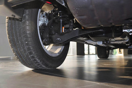 2014款Jeep自由客2.4L豪华导航版