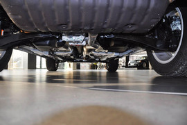 2014款Jeep自由客2.4L豪华导航版