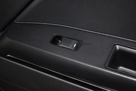 2014款Jeep自由客2.4L豪华导航版