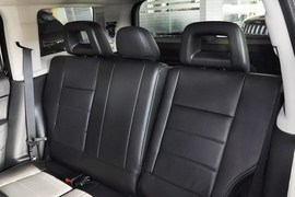 2014款Jeep自由客2.4L豪华导航版