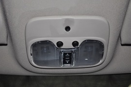 2014款Jeep自由客2.4L豪华导航版