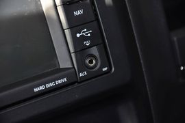 2014款Jeep自由客2.4L豪华导航版