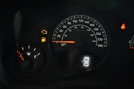 2014款Jeep自由客2.4L豪华导航版