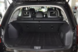 2014款Jeep指南者2.0L两驱豪华版