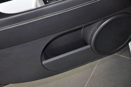 2014款Jeep指南者2.0L两驱豪华版
