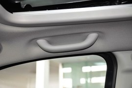 2014款Jeep指南者2.0L两驱豪华版