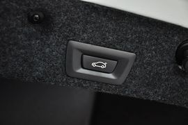 2014款宝马M5马年限量版