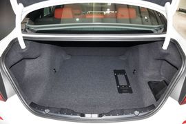 2014款宝马M5马年限量版