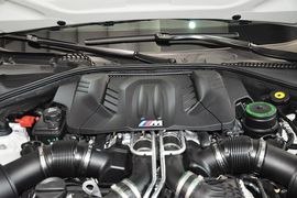 2014款宝马M5马年限量版