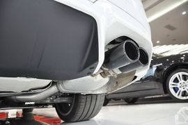 2014款宝马M5马年限量版