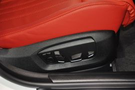 2014款宝马M5马年限量版