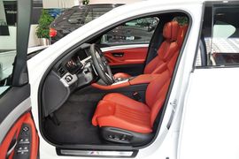 2014款宝马M5马年限量版