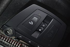 2014款宝马M5马年限量版