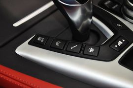 2014款宝马M5马年限量版