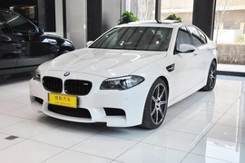2014款宝马M5马年限量版