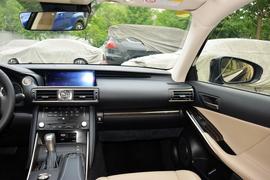 2017款雷克萨斯IS300