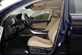 2017款雷克萨斯IS300