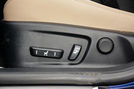 2017款雷克萨斯IS300