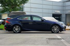 2017款雷克萨斯IS300