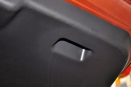 2013款东风风神H30