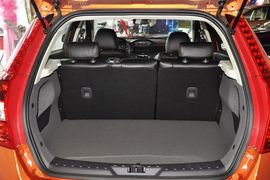 2013款东风风神H30