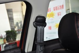 2013款东风风神H30