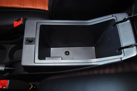 2013款东风风神H30