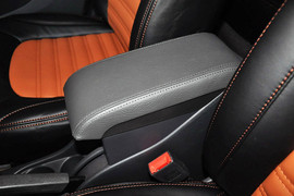 2013款东风风神H30