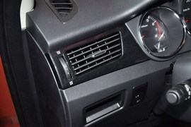 2013款东风风神H30