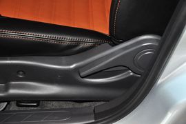 2013款东风风神S30