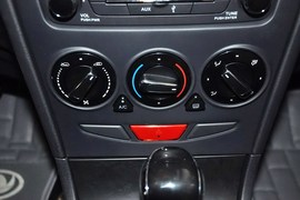 2013款东风风神S30