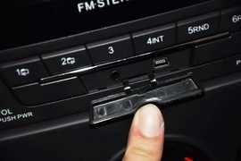 2013款东风风神S30