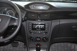 2013款东风风神S30