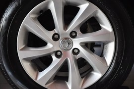 2013款东风风神S30
