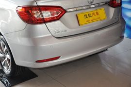 2013款东风风神S30