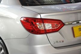 2013款东风风神S30