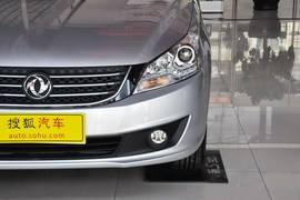 2013款东风风神S30