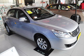 2013款东风风神S30
