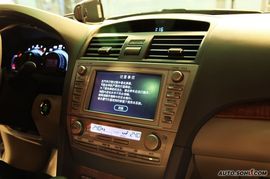 2009款丰田凯美瑞智能领航版试驾
