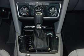 2014款斯柯达速派1.8TSI
