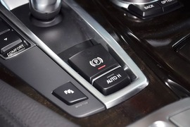 2014款宝马525Li领先型