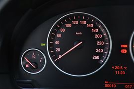 2014款宝马525Li领先型