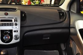 2014款起亚福瑞迪1.6L